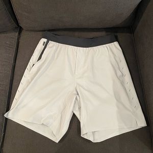 Ten Thousand Interval Short Light Grey